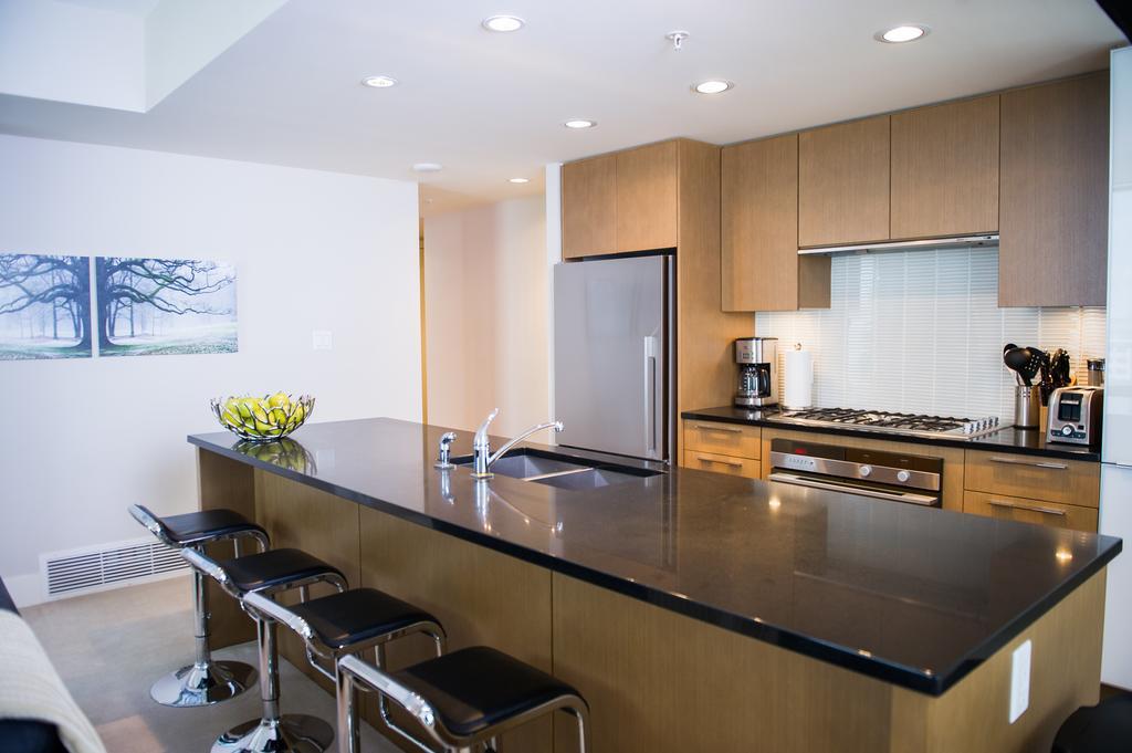 Executive By Roseman - Luna Apartment