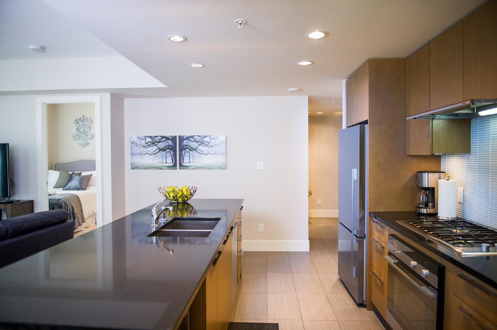 Apartment Executive By Roseman - Luna